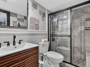 2751 S Ocean Dr 504S, Hollywood FL 33019