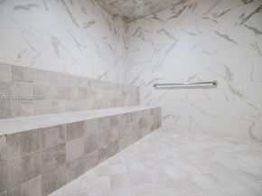 2751 S Ocean Dr 504S, Hollywood FL 33019