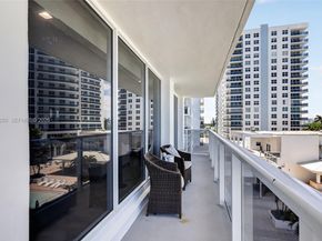 2751 S Ocean Dr 504S, Hollywood FL 33019