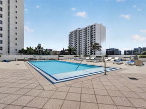 2751 S Ocean Dr 504S, Hollywood FL 33019