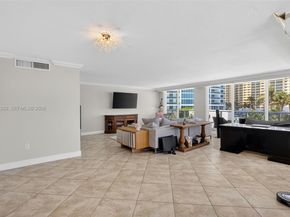 2751 S Ocean Dr 504S, Hollywood FL 33019