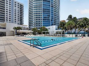 2751 S Ocean Dr 504S, Hollywood FL 33019