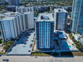 2751 S Ocean Dr 504S, Hollywood FL 33019