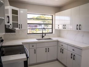 20025 NW 32nd Ct, Miami Gardens FL 33056