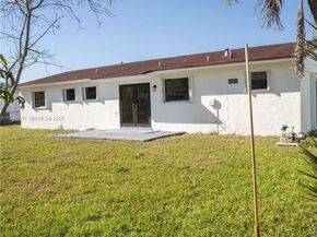 20025 NW 32nd Ct, Miami Gardens FL 33056