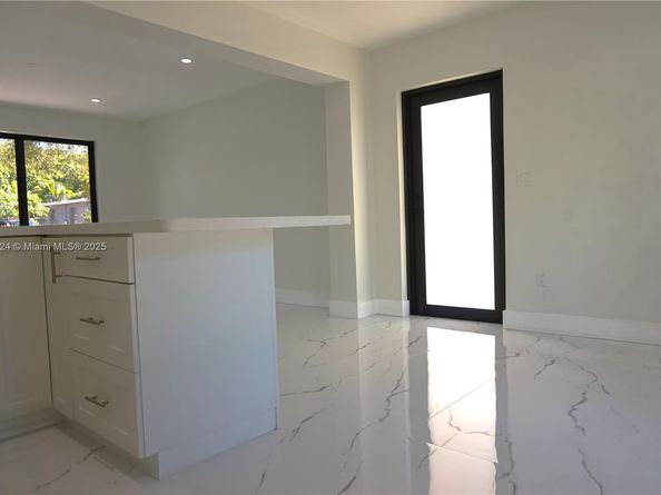 53 NW 68th St, Miami FL 33150