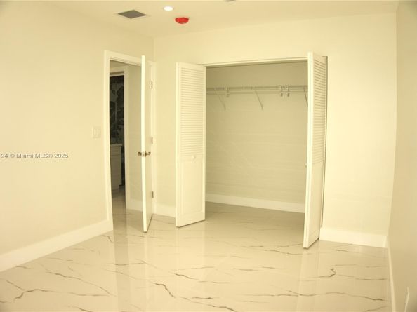 53 NW 68th St, Miami FL 33150