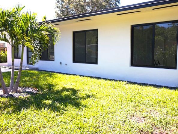53 NW 68th St, Miami FL 33150
