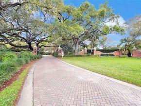 2632 Oak Park Cir, Davie FL 33328