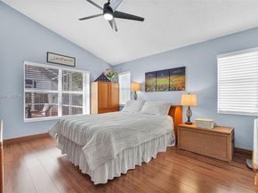 2632 Oak Park Cir, Davie FL 33328