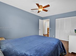 2632 Oak Park Cir, Davie FL 33328