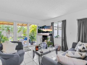 15502 SW 137th Pl, Miami FL 33177