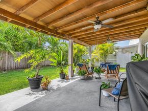 15502 SW 137th Pl, Miami FL 33177