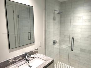 700 NE 26th Ter 5401, Miami FL 33137