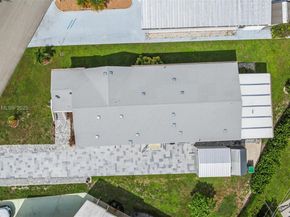 8611 SW 20th St, Davie FL 33324