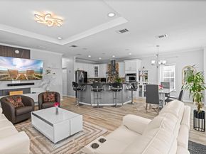 8611 SW 20th St, Davie FL 33324