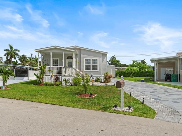 8611 SW 20th St, Davie FL 33324
