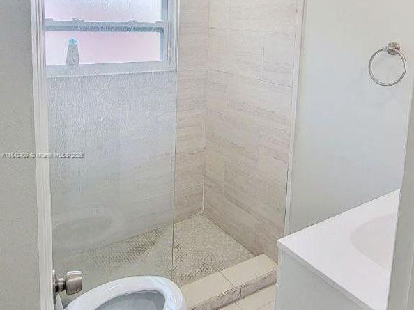 272 NW 58th St, Miami FL 33127
