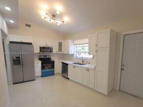 272 NW 58th St, Miami FL 33127