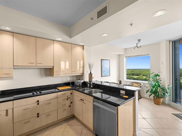 13627 Deering Bay Dr 1002, Coral Gables FL 33158