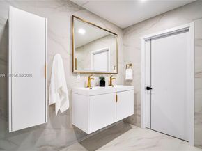 5561 NE 28th Ave, Fort Lauderdale FL 33308