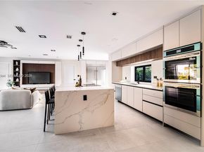 5561 NE 28th Ave, Fort Lauderdale FL 33308