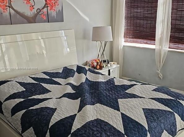 1750 NE 191st St 1254, Miami FL 33179