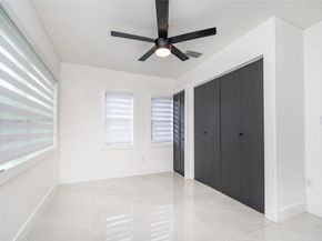 1946 NW 49th St, Miami FL 33142
