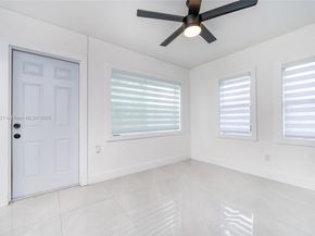1946 NW 49th St, Miami FL 33142
