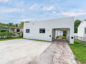 1946 NW 49th St, Miami FL 33142