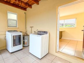 3057 NW 101st St, Miami FL 33147