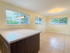 3057 NW 101st St, Miami FL 33147