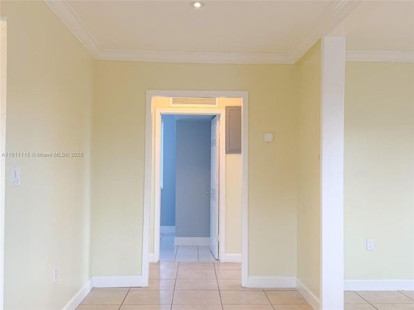 3057 NW 101st St, Miami FL 33147