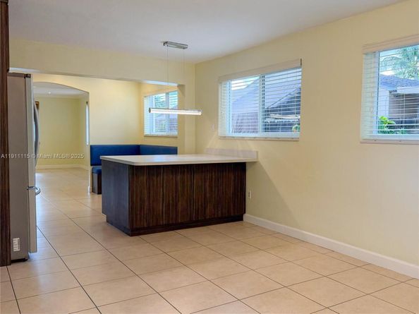 3057 NW 101st St, Miami FL 33147