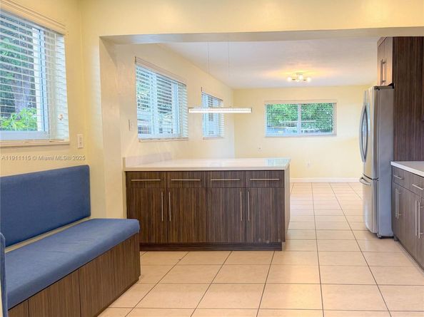 3057 NW 101st St, Miami FL 33147