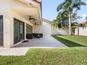 2865 Gettysburg Ln, West Palm Beach FL 33409