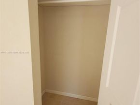 70 NW 33rd St, Miami FL 33127