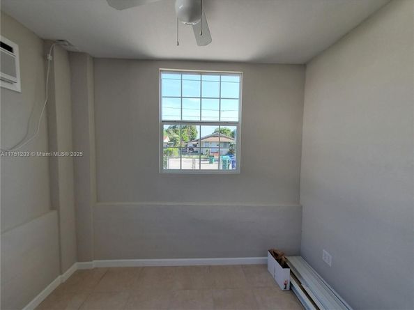 70 NW 33rd St, Miami FL 33127