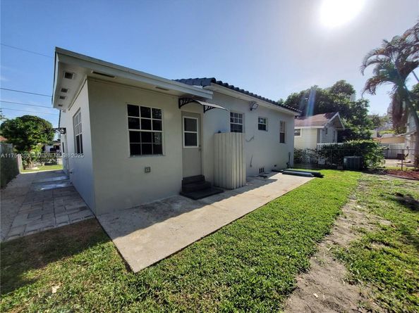 70 NW 33rd St, Miami FL 33127