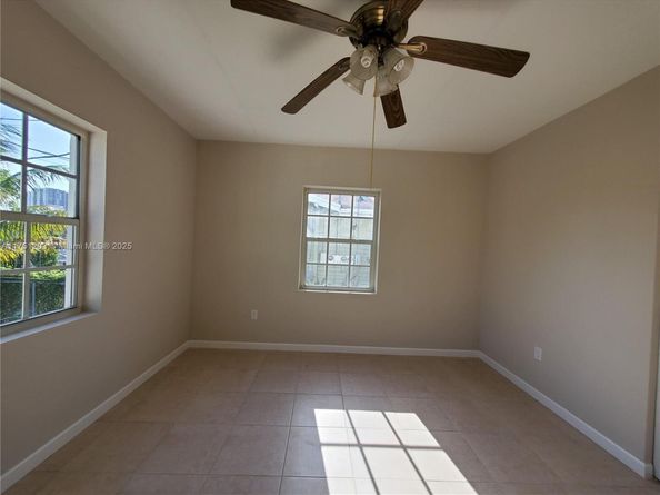 70 NW 33rd St, Miami FL 33127