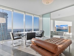 1040 Biscayne Blvd 3807, Miami FL 33132