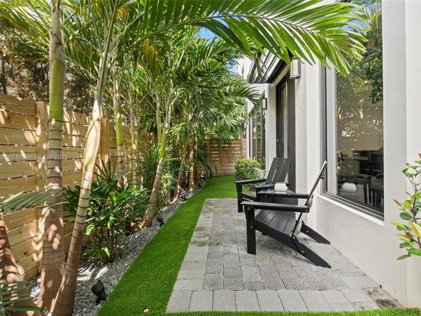 2679 NE 8th Ave, Wilton Manors FL 33334