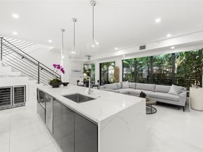 2679 NE 8th Ave, Wilton Manors FL 33334