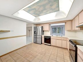 1741 NW 86th Ave, Pembroke Pines FL 33024