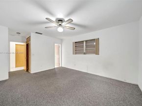 1741 NW 86th Ave, Pembroke Pines FL 33024