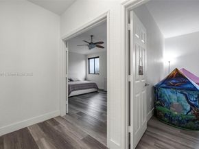 15987 SW 141st St, Miami FL 33196