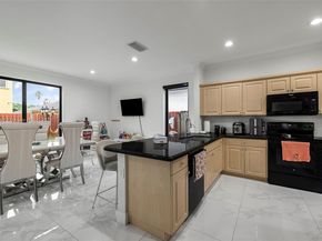 15987 SW 141st St, Miami FL 33196