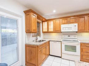 990 E 2nd St, Hialeah FL 33010