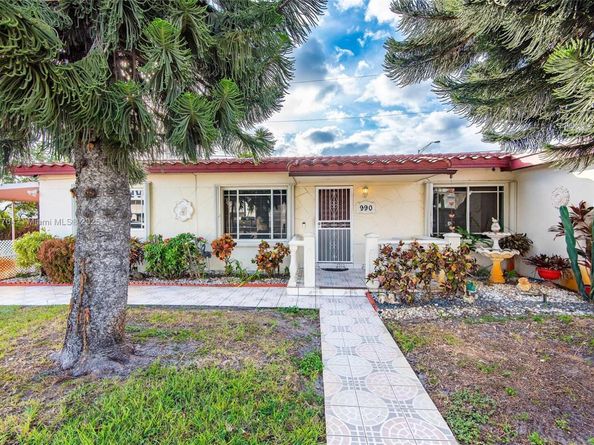 990 E 2nd St, Hialeah FL 33010