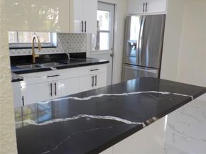10020 Dominican Dr, Cutler Bay FL 33189